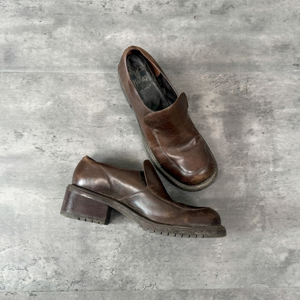 Vintage VTG Y2K 2000s 00s Regabo Brown Leather Chunky Heel Loafers